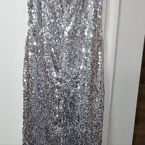 Custom made sequence light stretch mermaid style dress.  Size 12/14 Maxi Dress - Picture 3 of 12